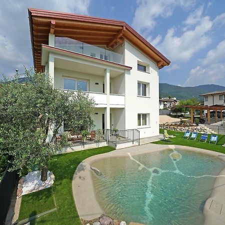 La Luna Nel Lago Roe Exterior photo